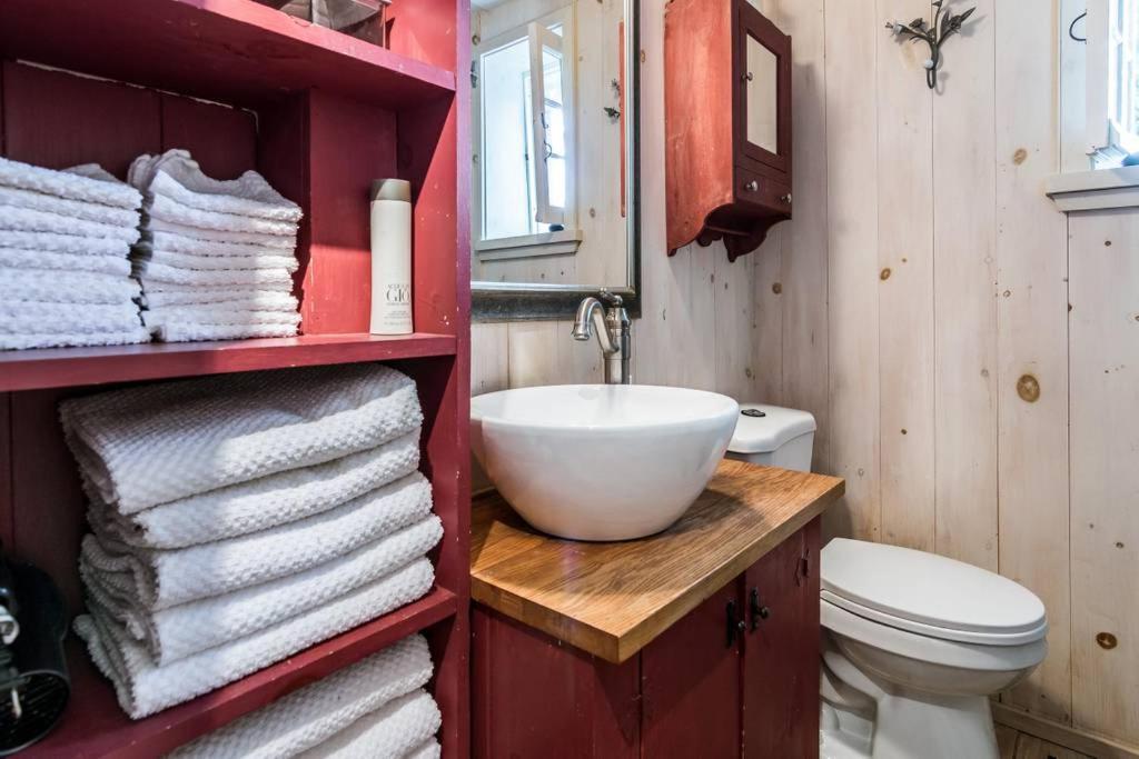 Saint-Laurent-de-l'ile d'Orleans La Maison Ancestrale Guerard מראה חיצוני תמונה